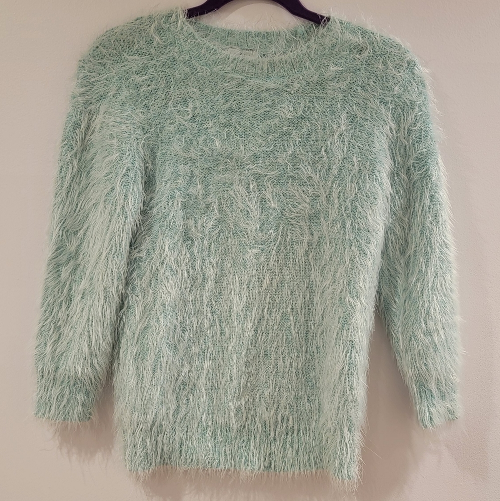 Forever 21 Exclusive Furry Warm crewneck Sweater Size S